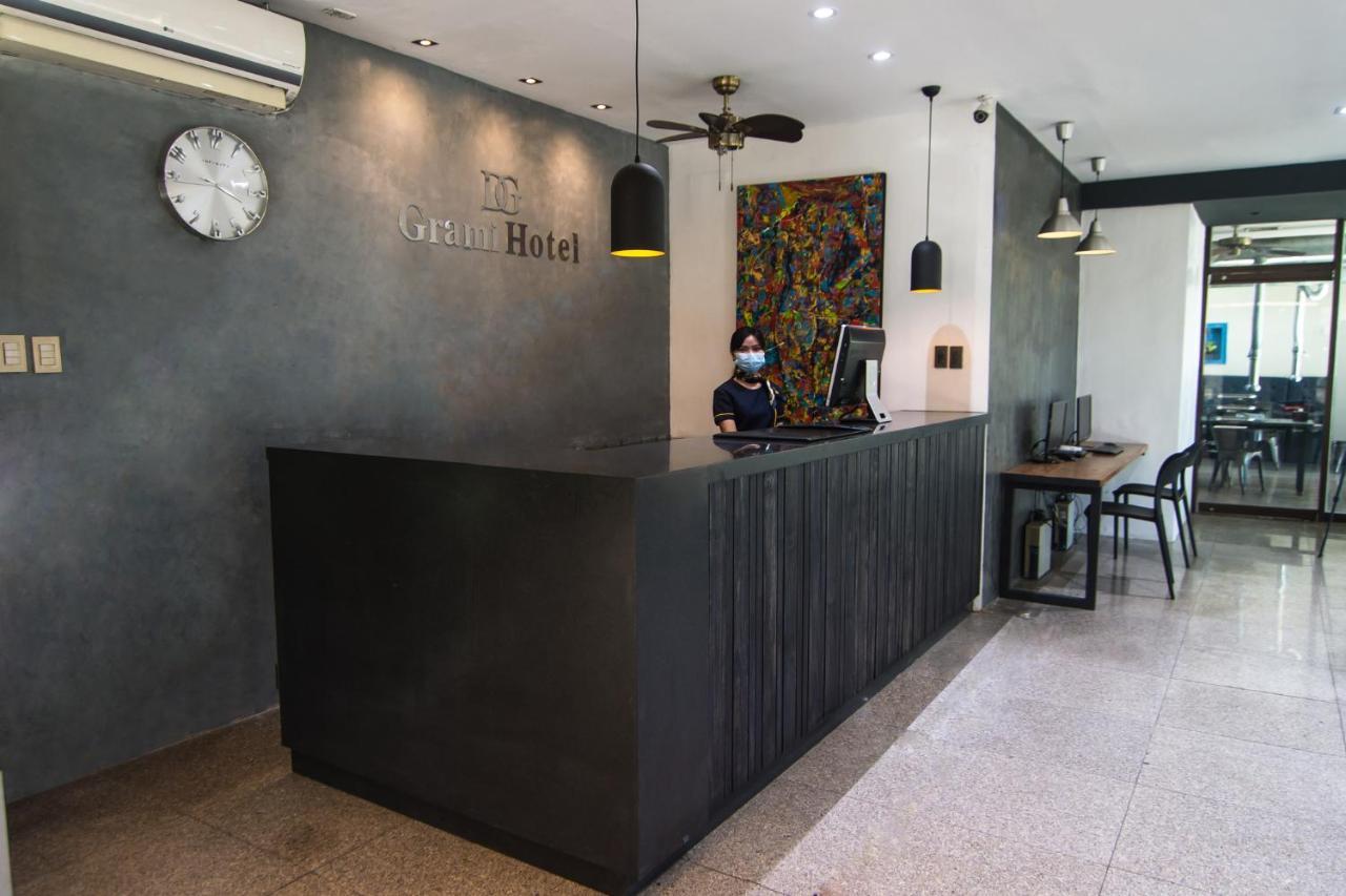 Dg Grami Hotel Paranaque City Exterior photo