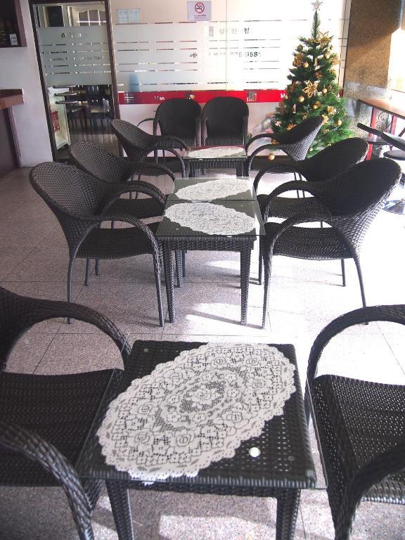 Dg Grami Hotel Paranaque City Exterior photo